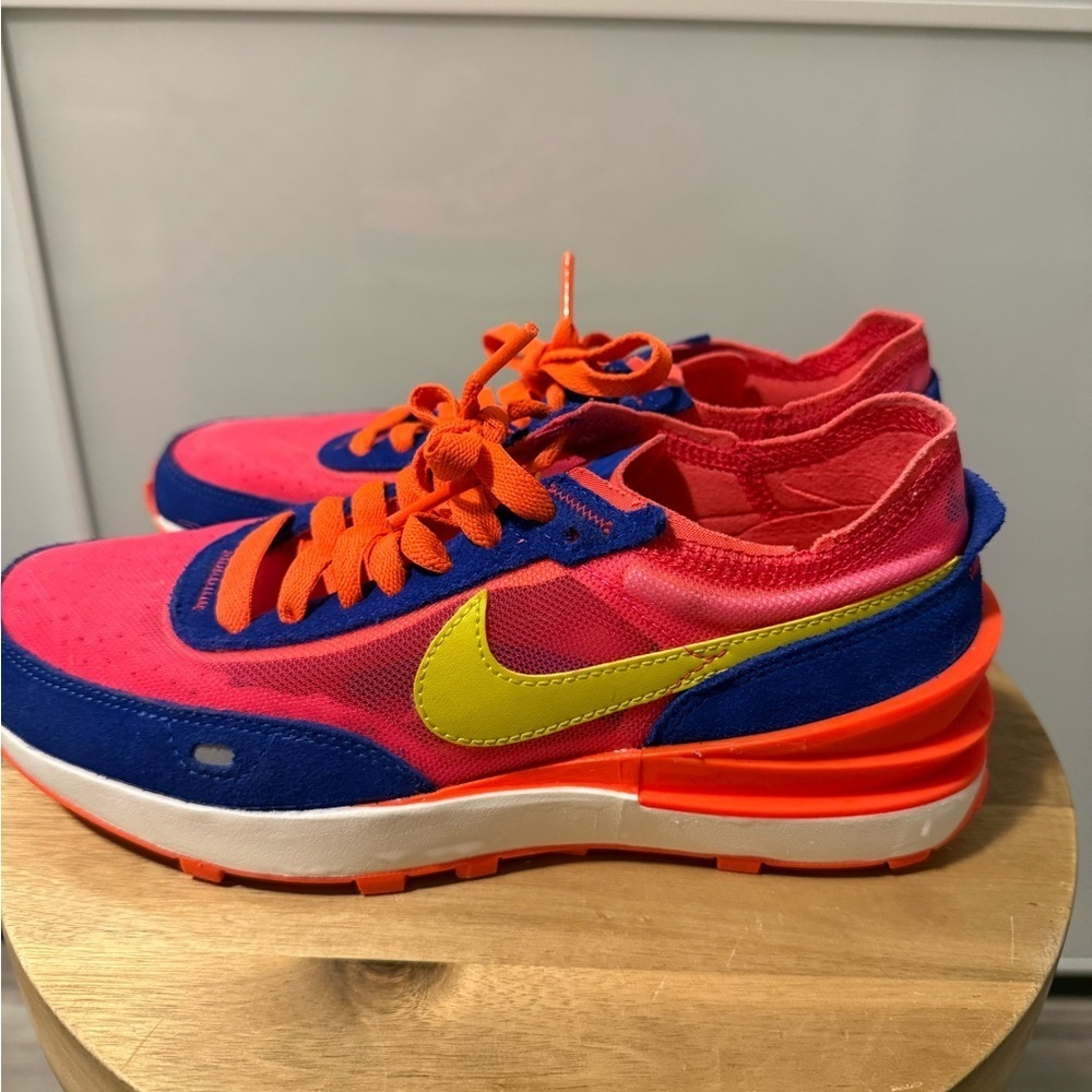 Nike Wmns Waffle One 'Racer Blue Hyper Pink - Picture 2 of 9